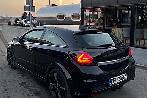 Opel Astra OPC
