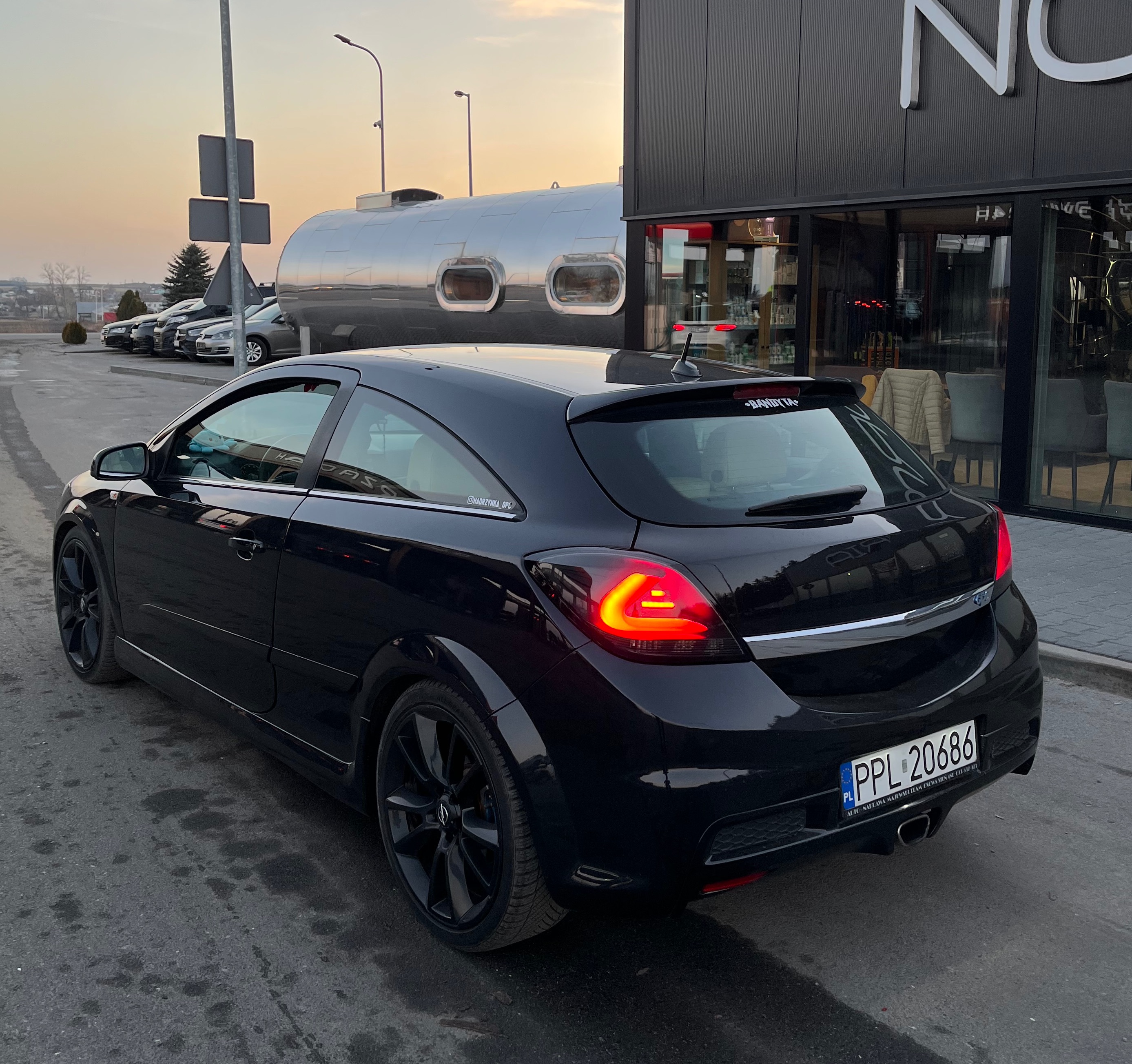 Opel Astra OPC