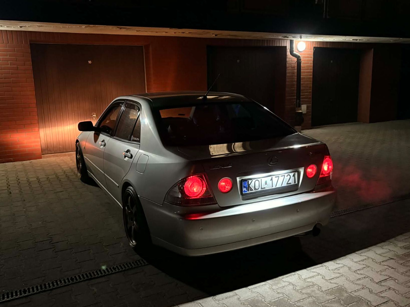 Lexus IS