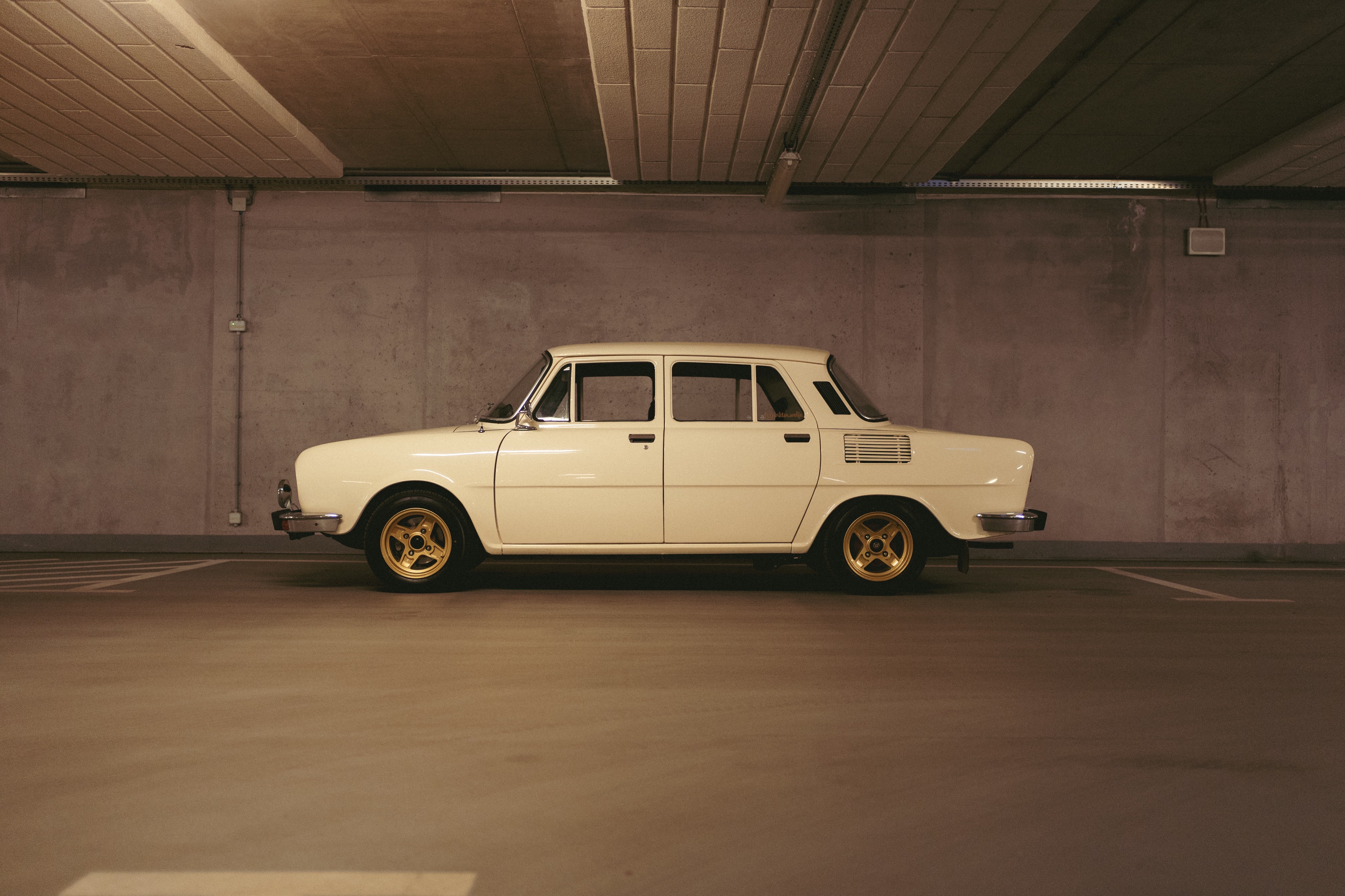Skoda 100 Series