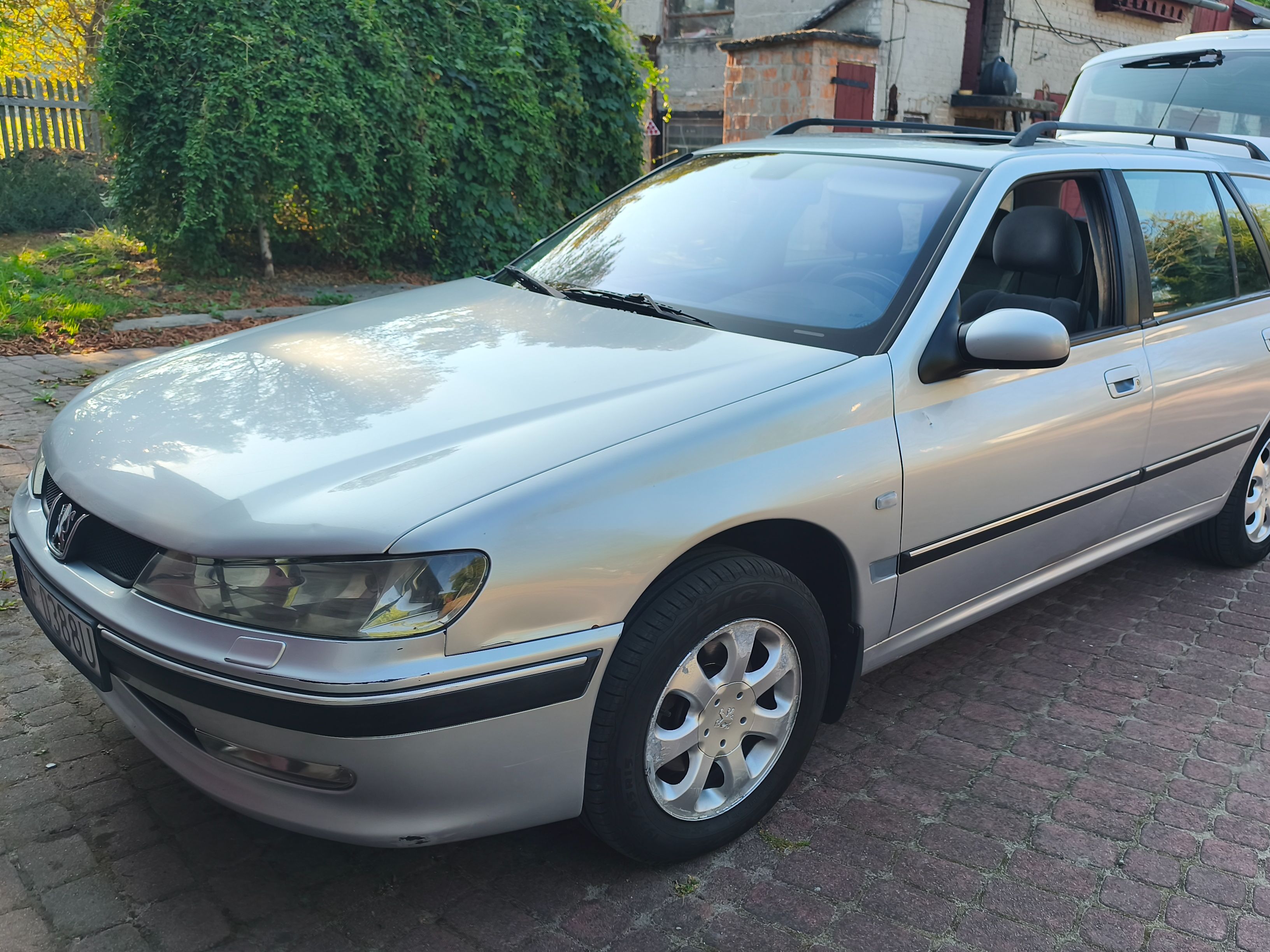 Peugeot 406