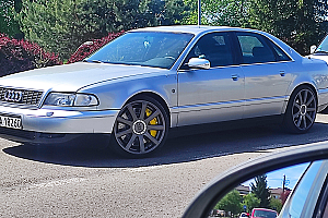 Audi S8