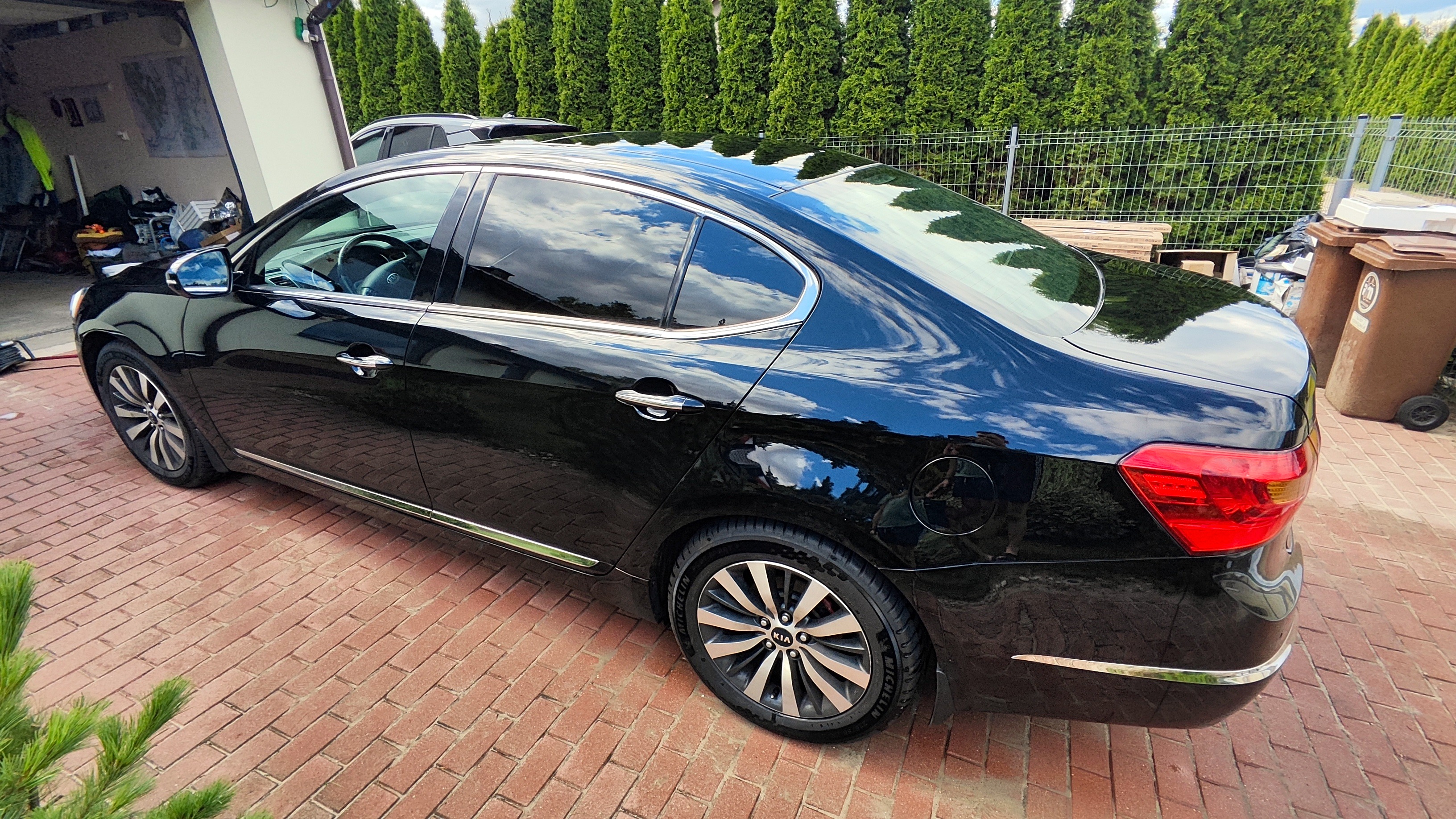 Kia Cadenza