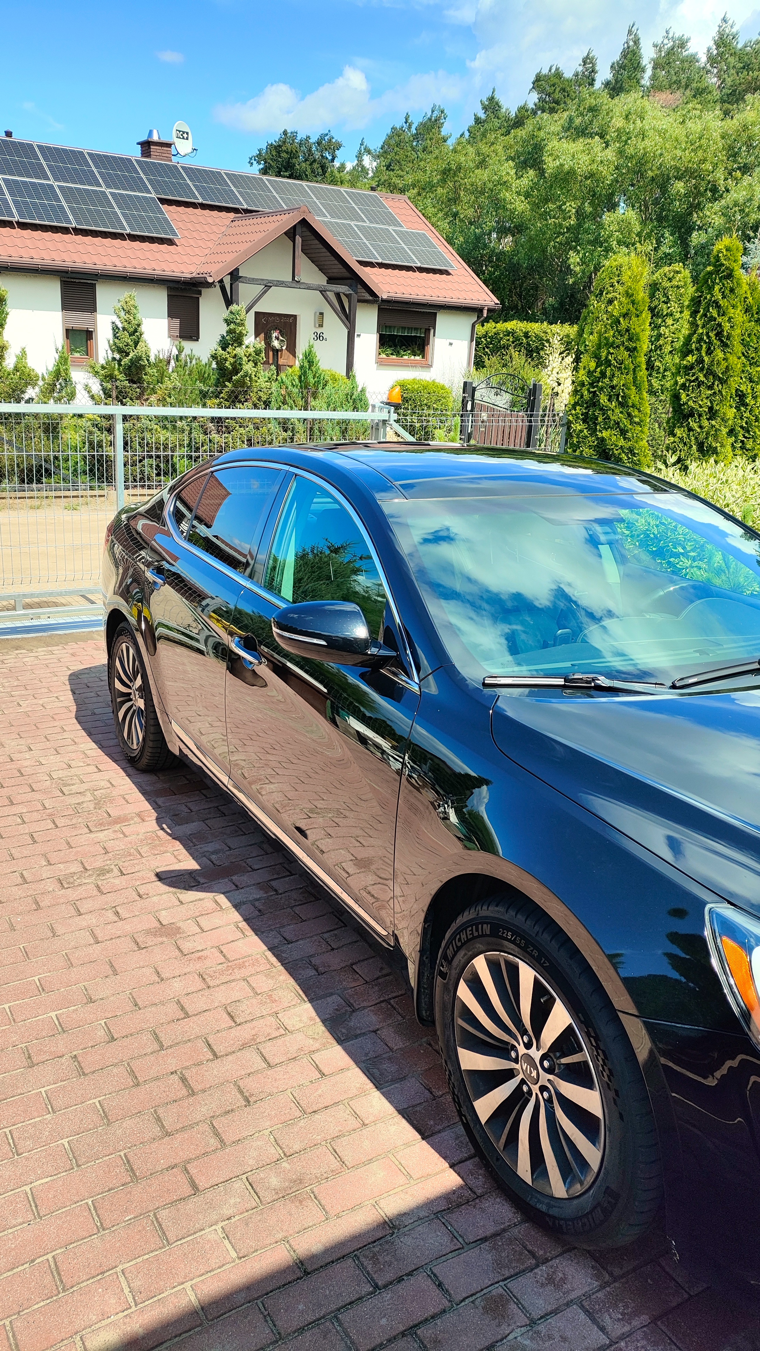 Kia Cadenza