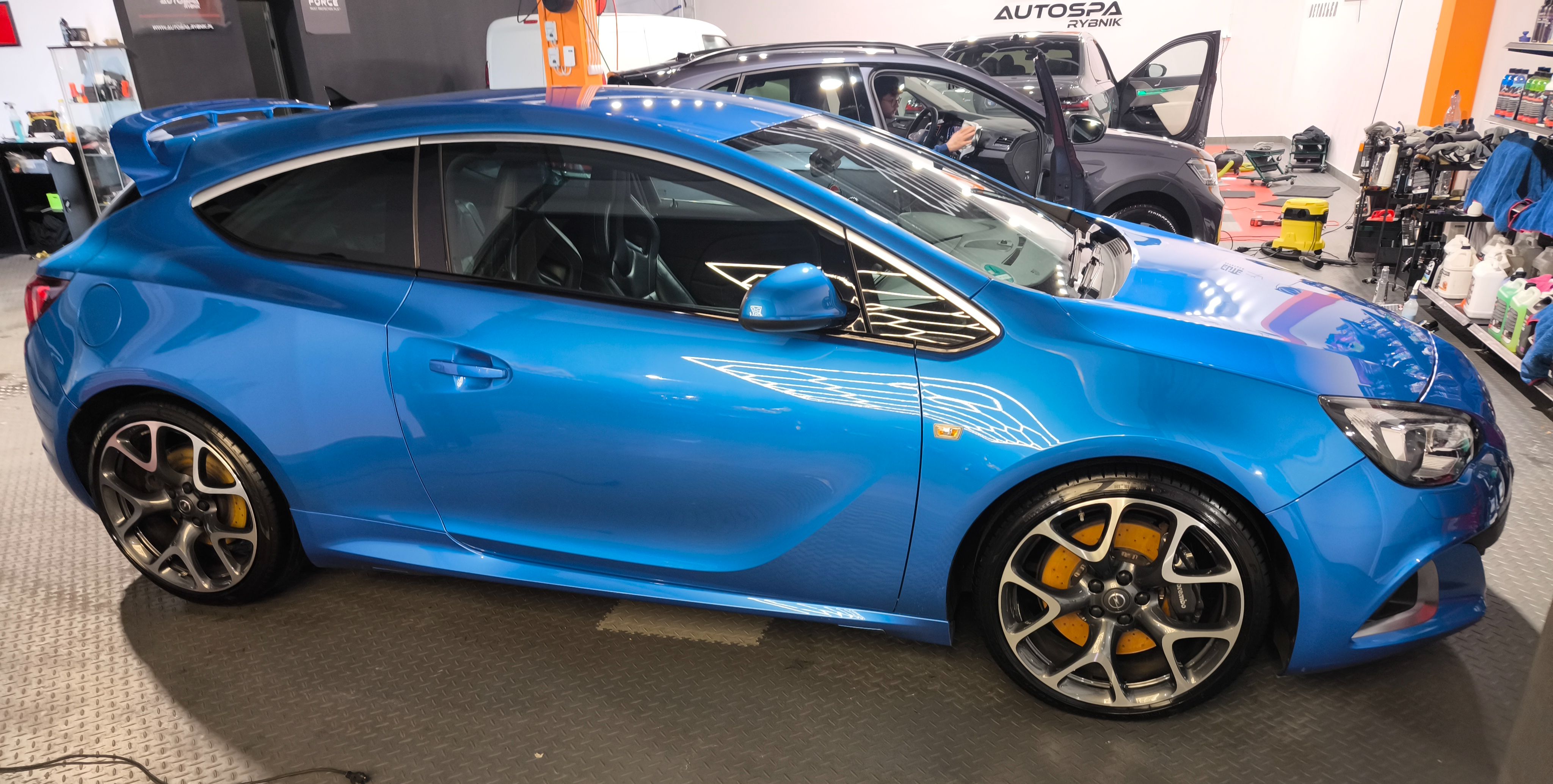 Opel Astra OPC