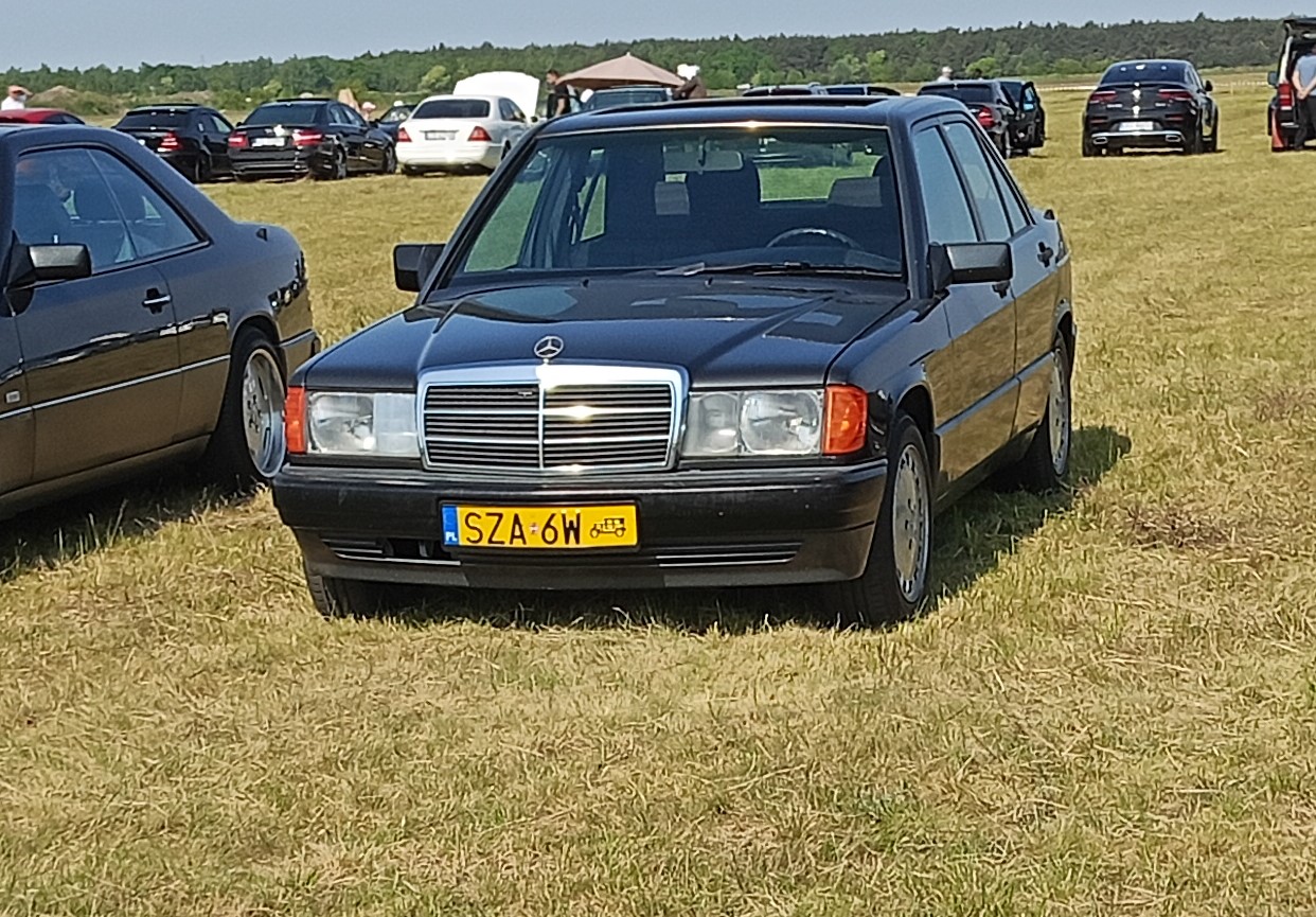Mercedes-Benz 190 (W201)