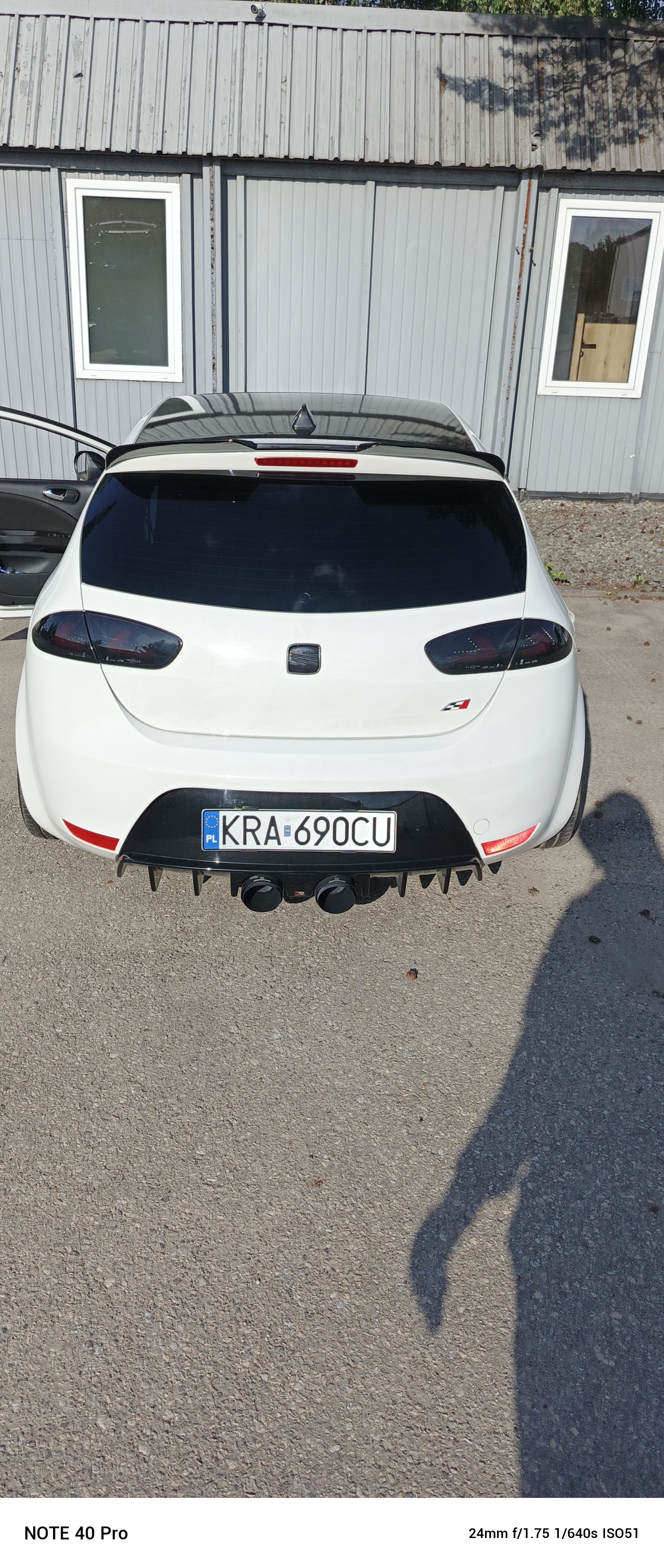SEAT Leon Cupra