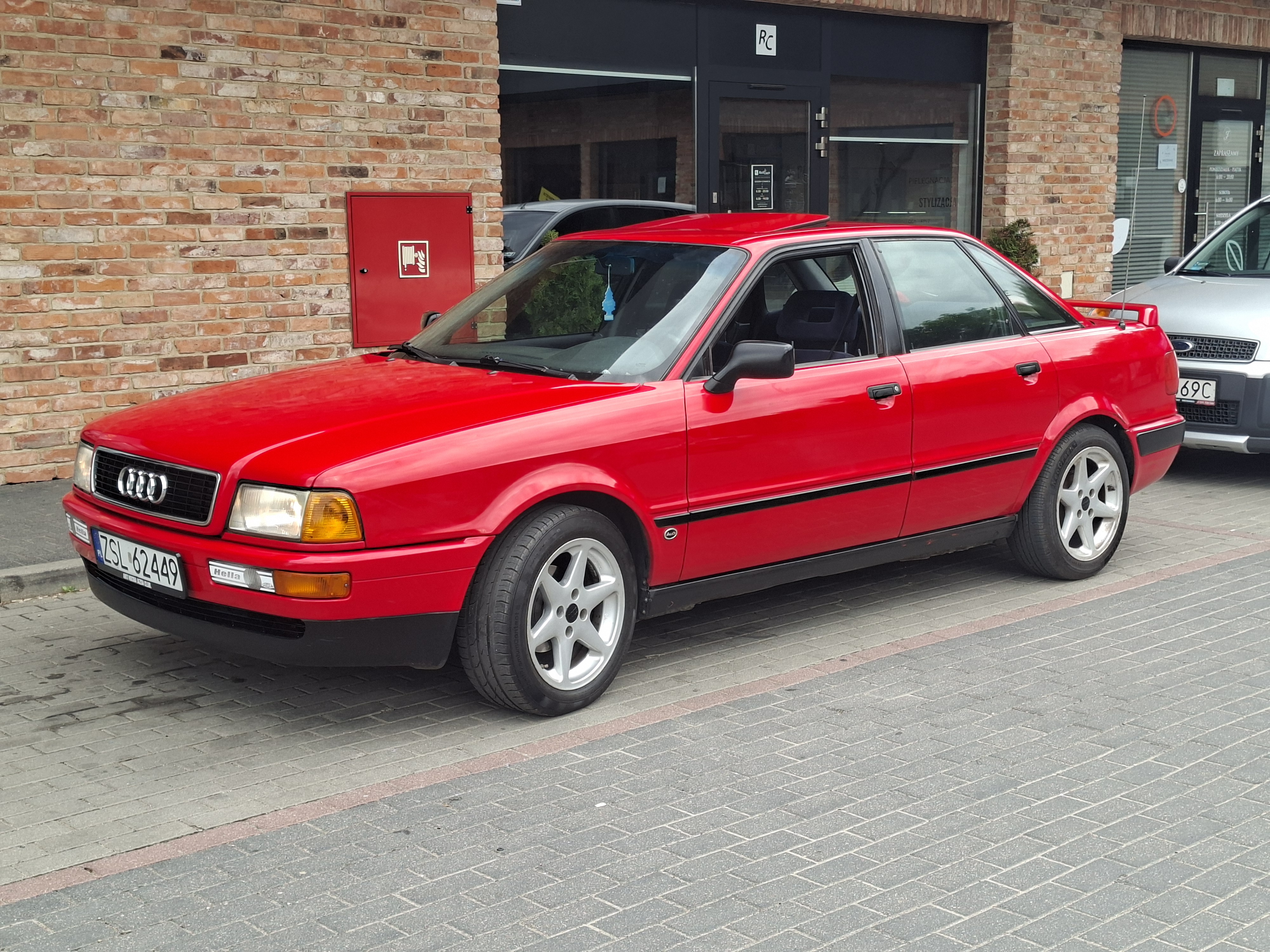 Audi 80