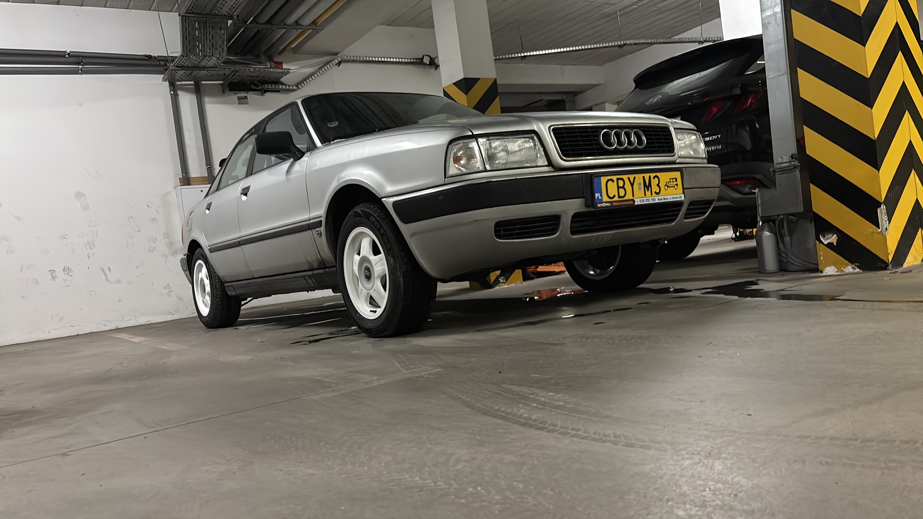 Audi 80