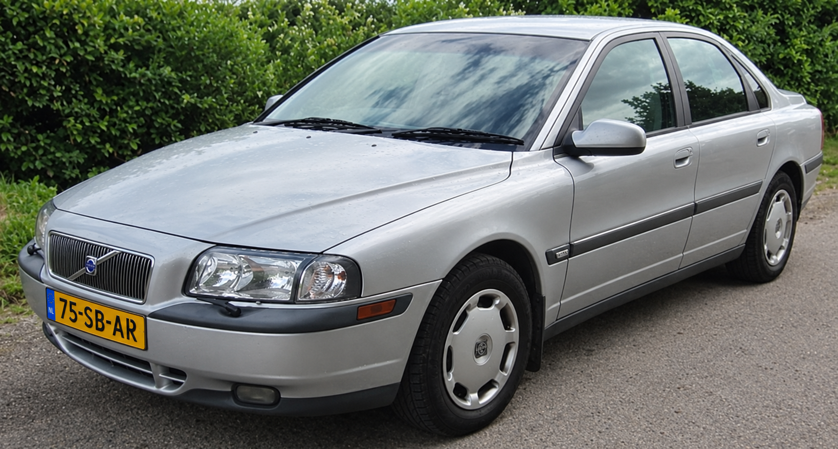 Volvo S80