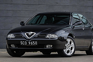Alfa Romeo 166
