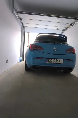 Opel Astra OPC