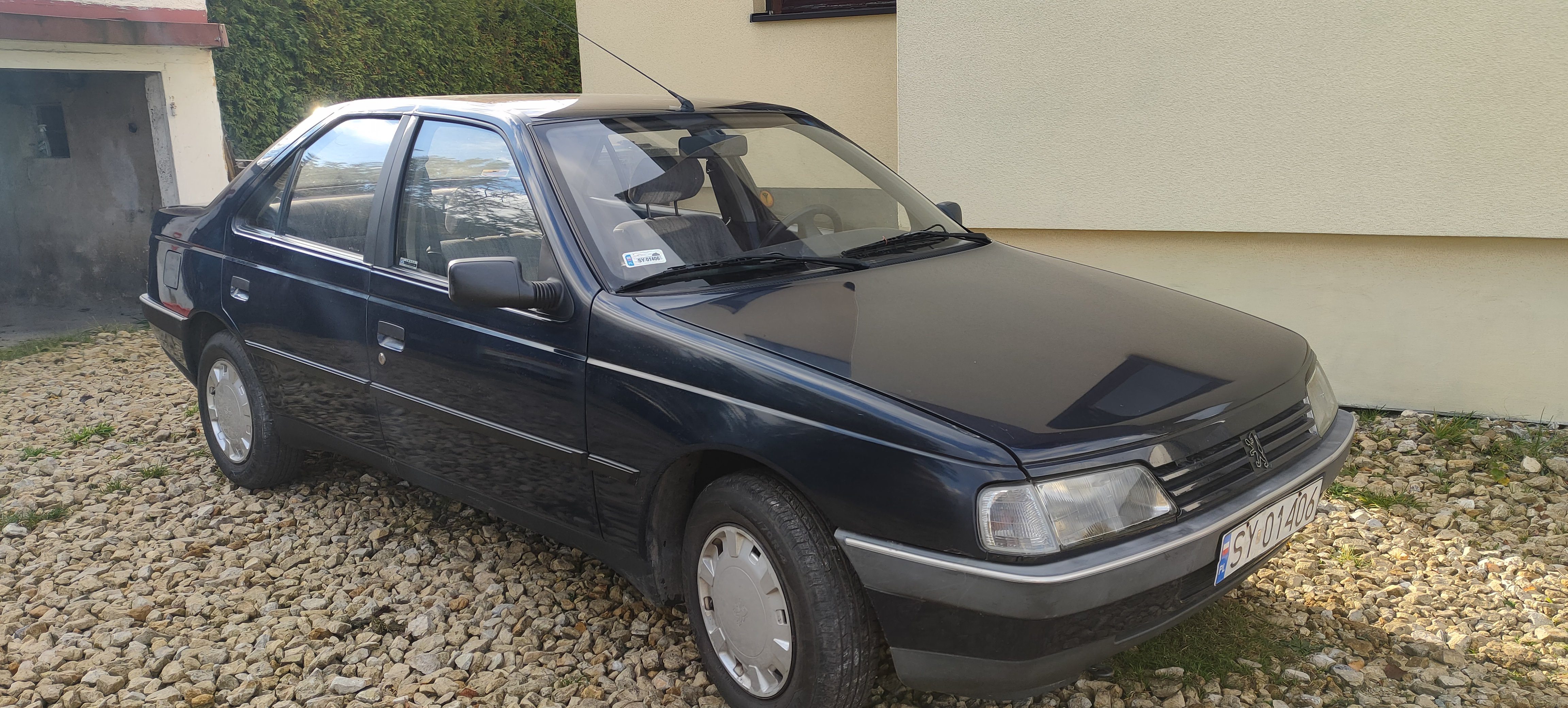 Peugeot 405