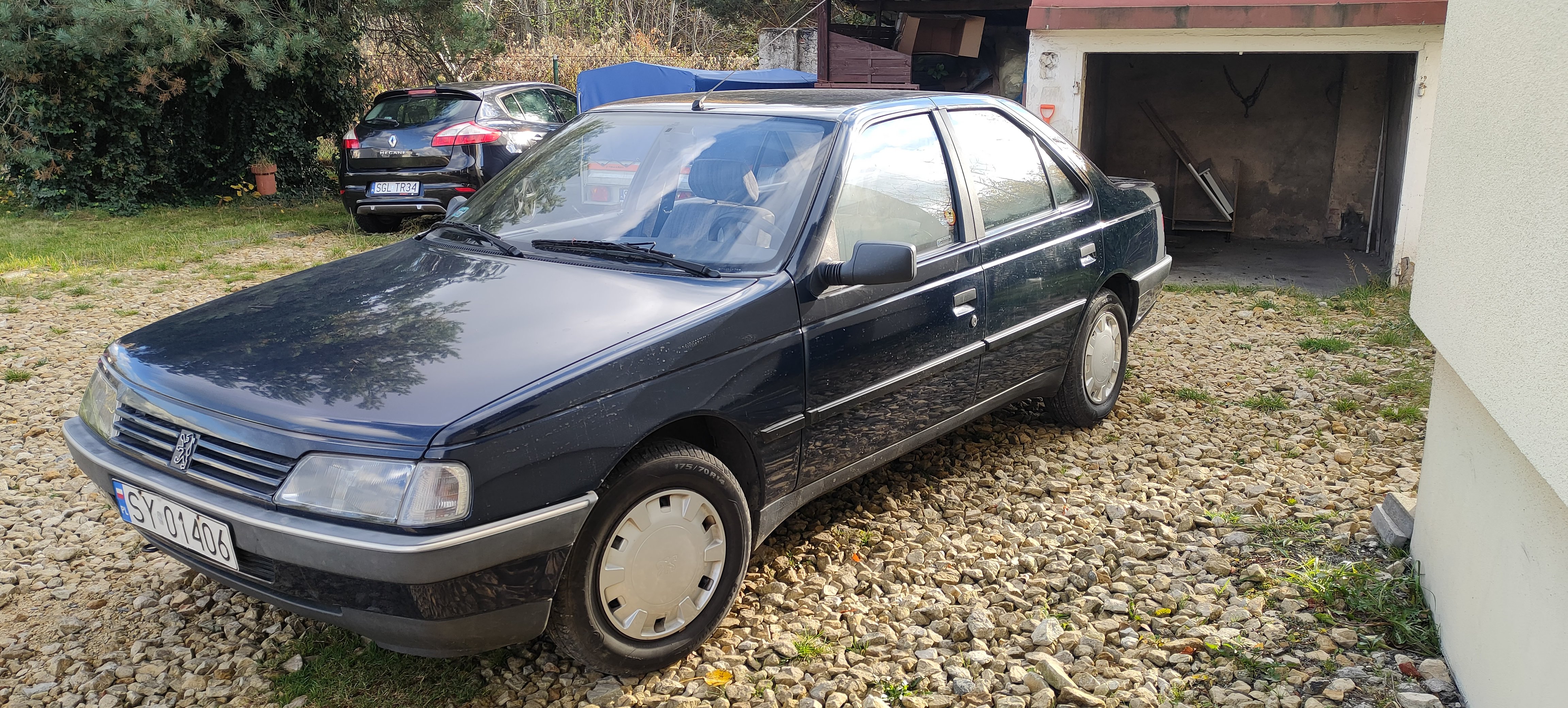 Peugeot 405