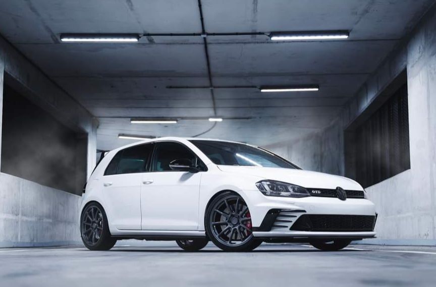 Volkswagen Golf VII GTD