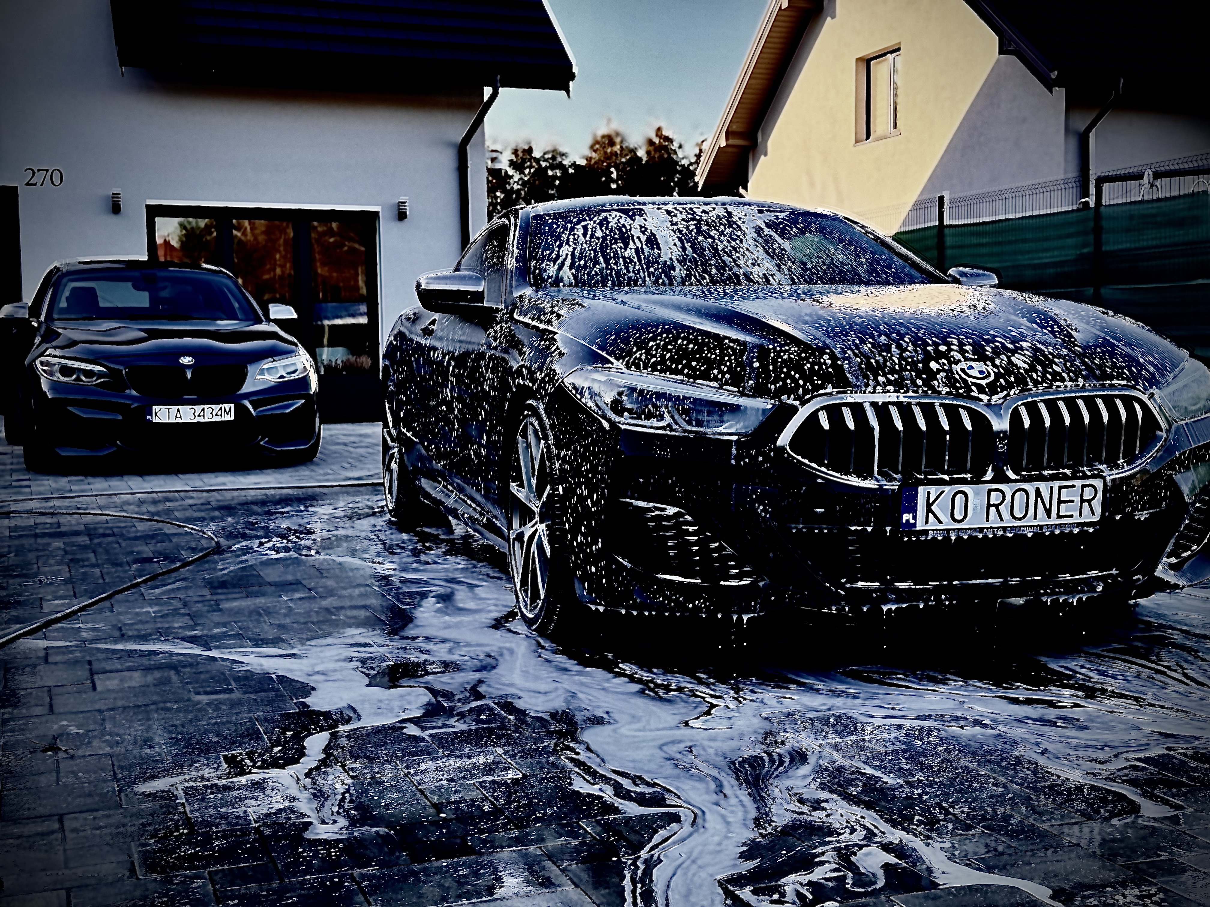 BMW 8 COUPE