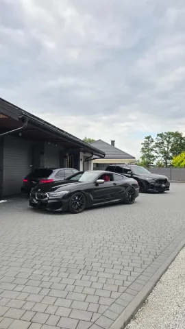 BMW 8 COUPE