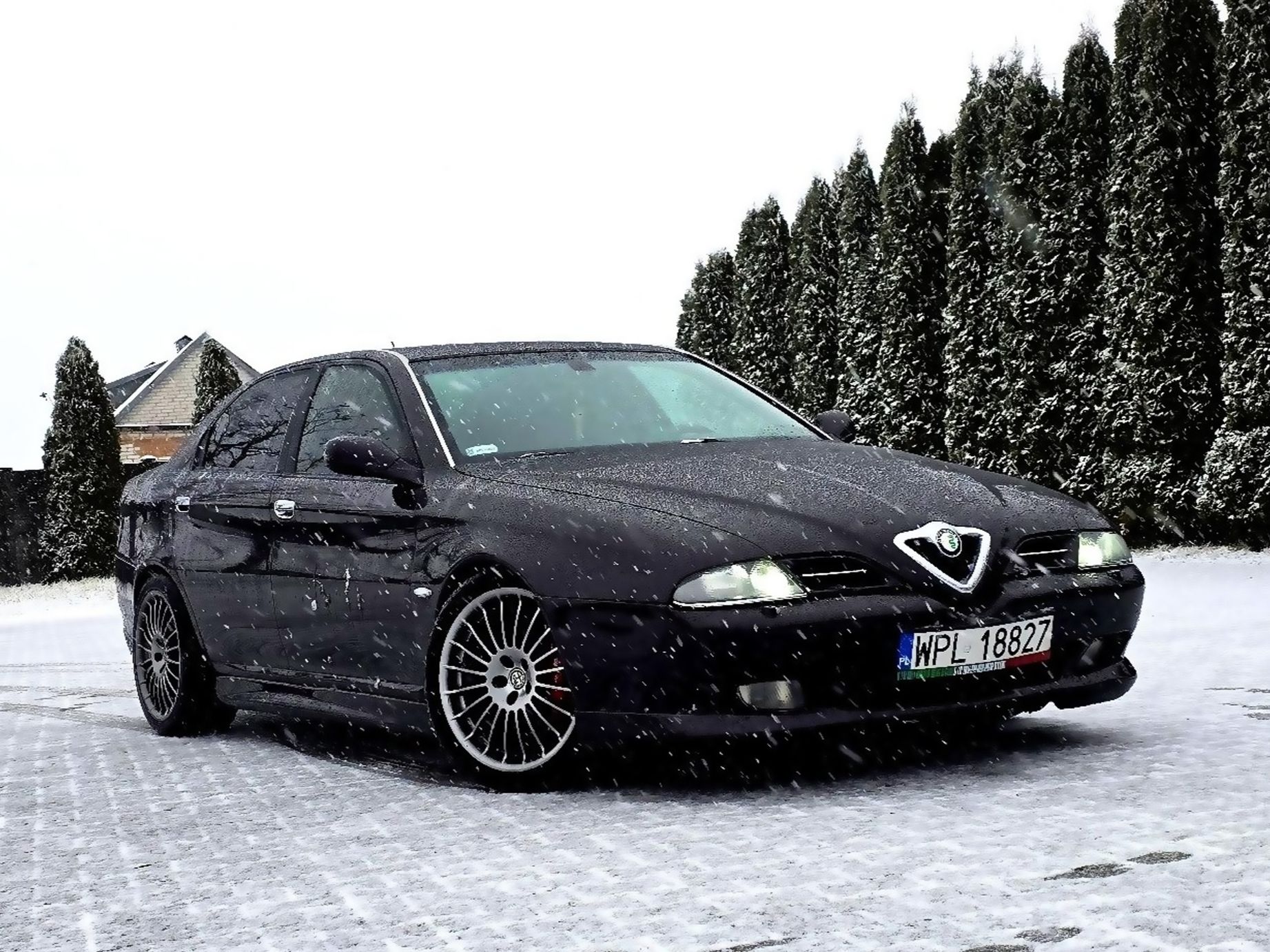 Alfa Romeo 166