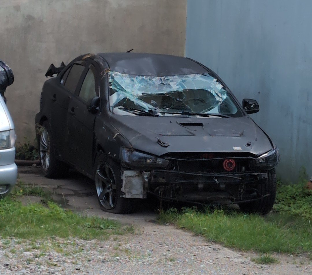Mitsubishi Lancer