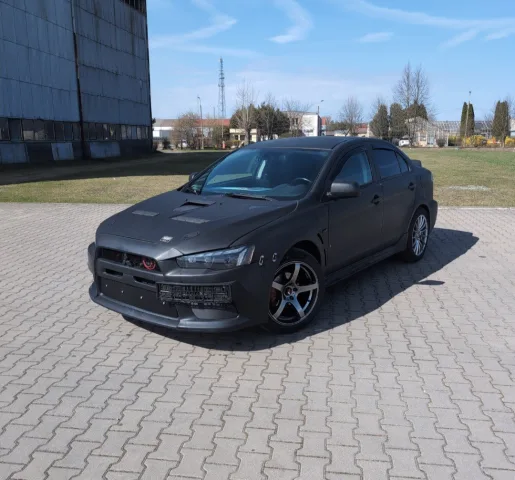 Mitsubishi Lancer