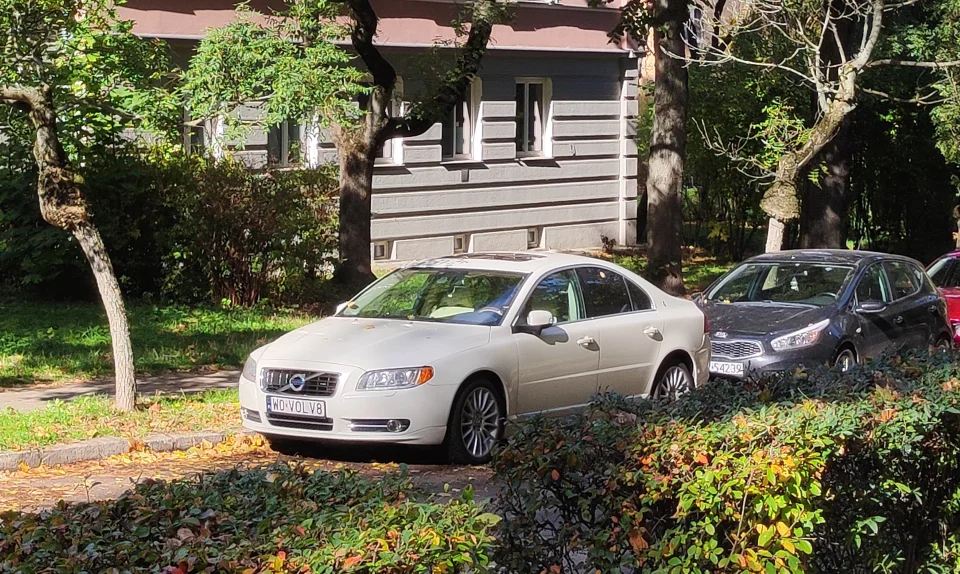 Volvo S80 II
