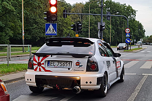 Car image thumbnail