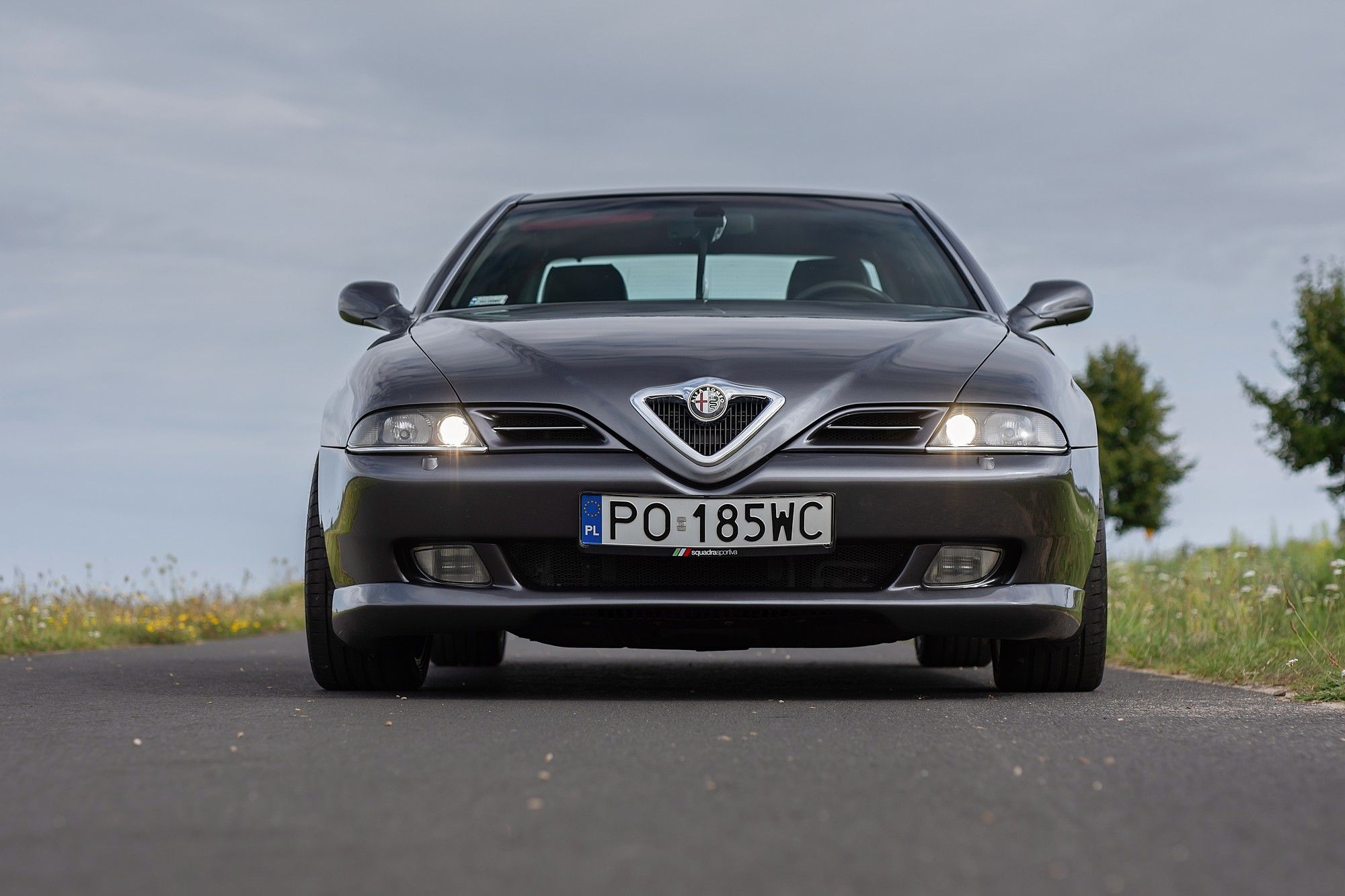Alfa Romeo 166