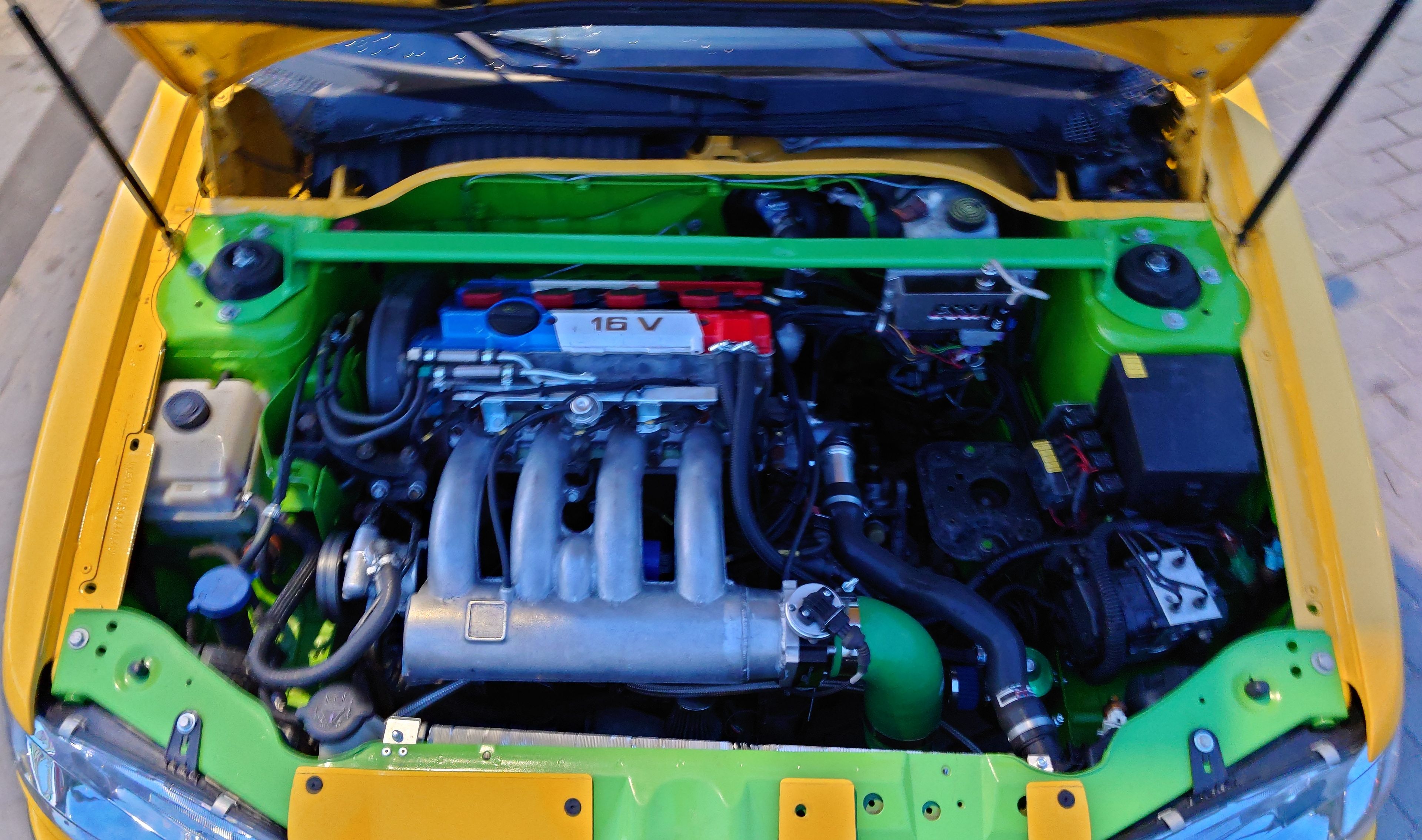 Peugeot 306