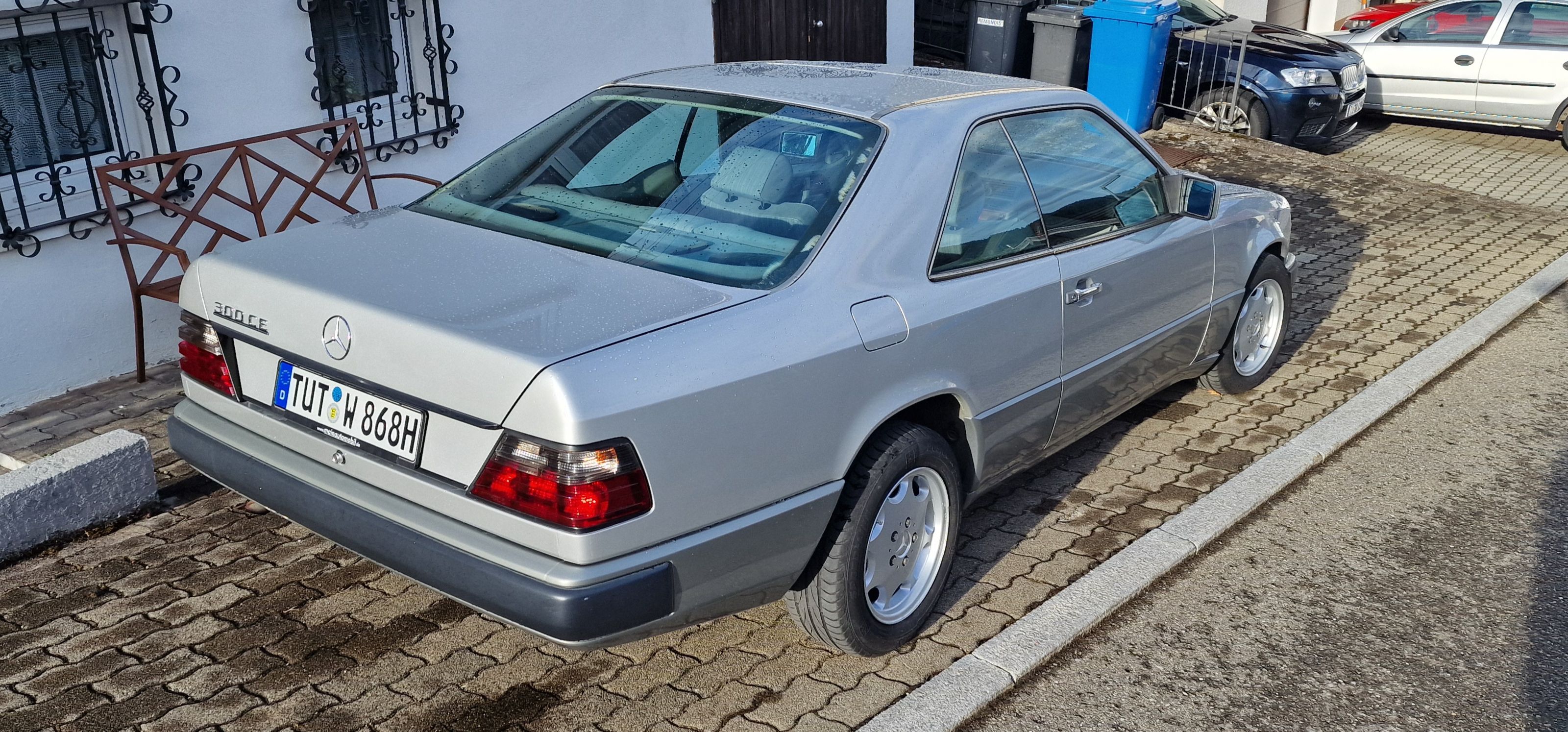 Mercedes-Benz W124