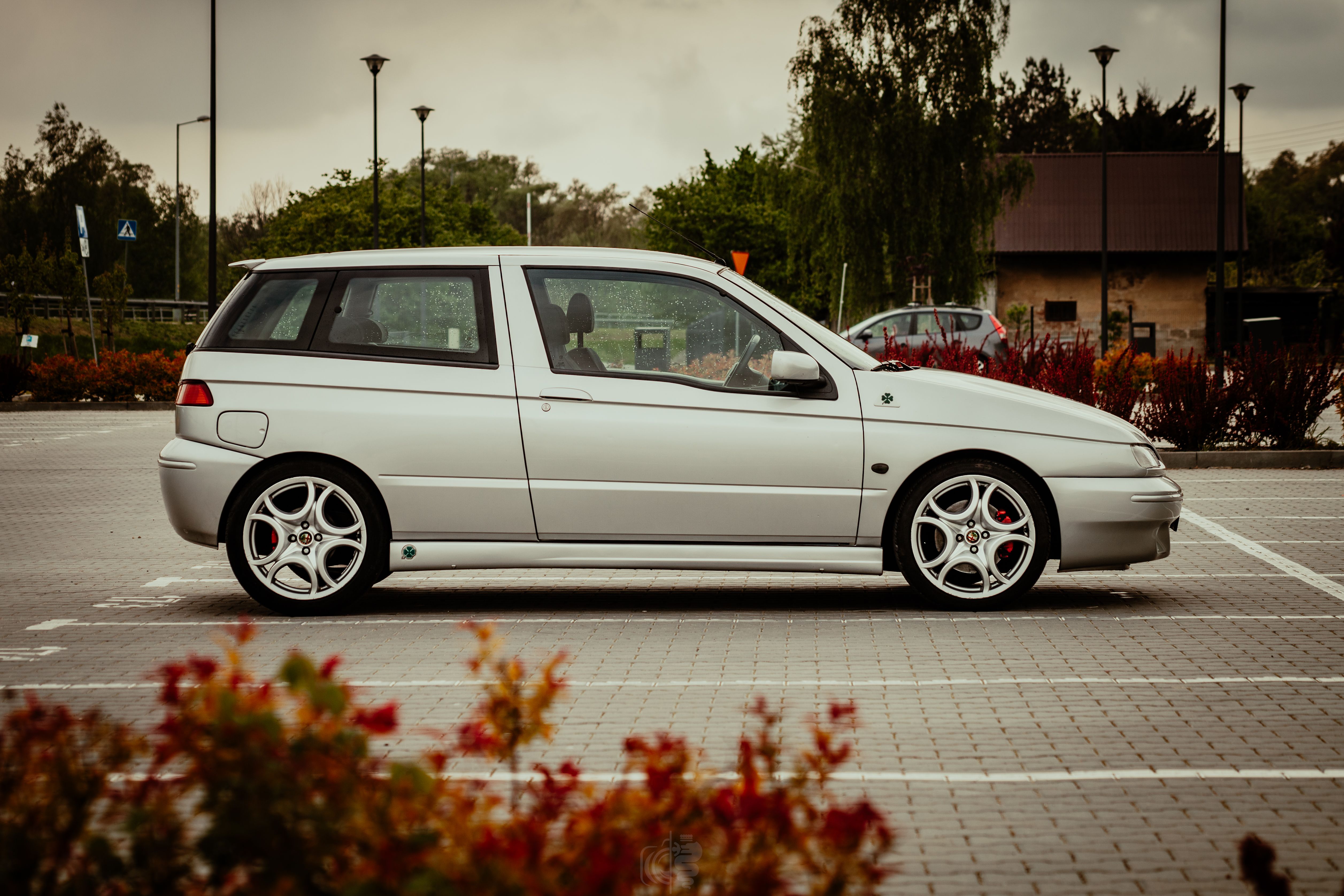 Alfa Romeo 145