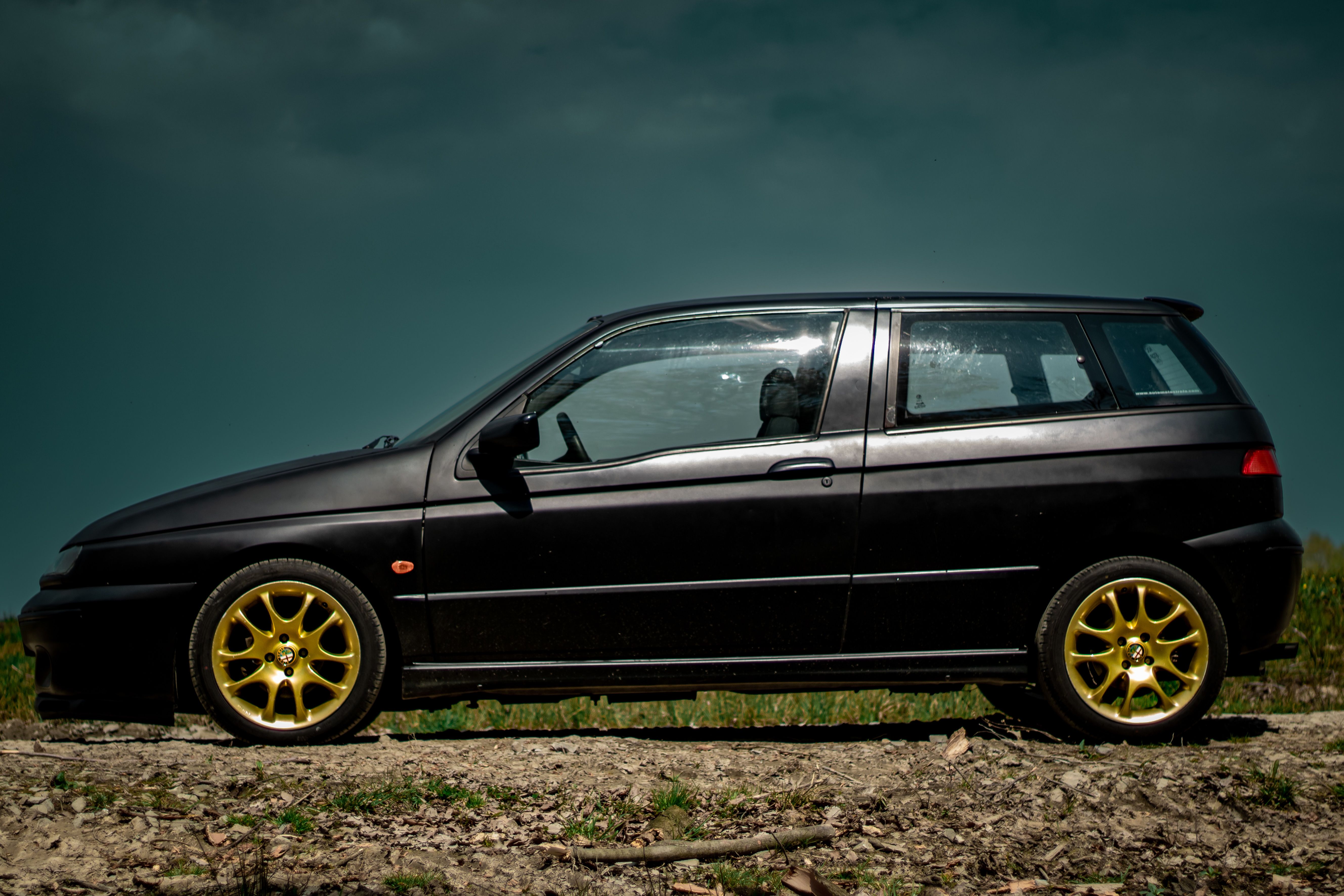 Alfa Romeo 145