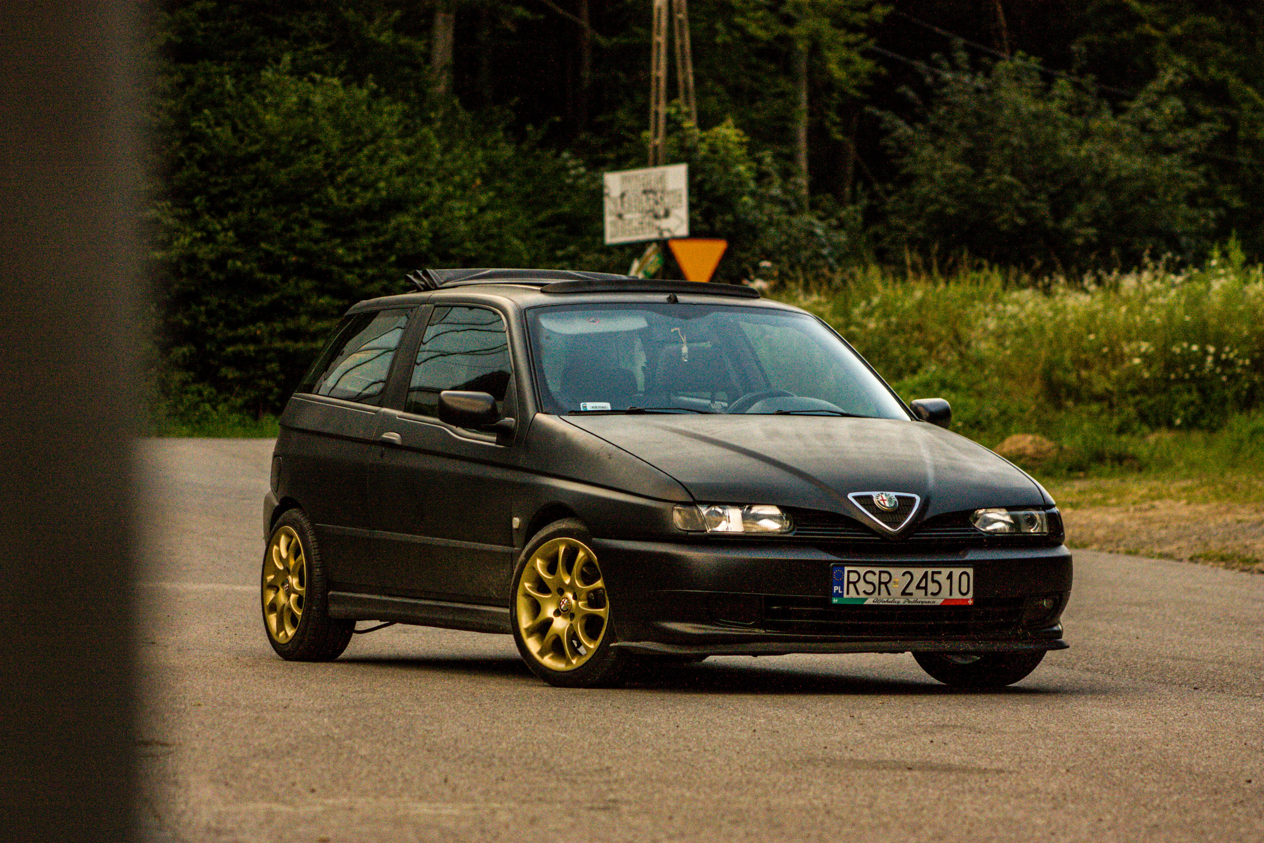 Alfa Romeo 145