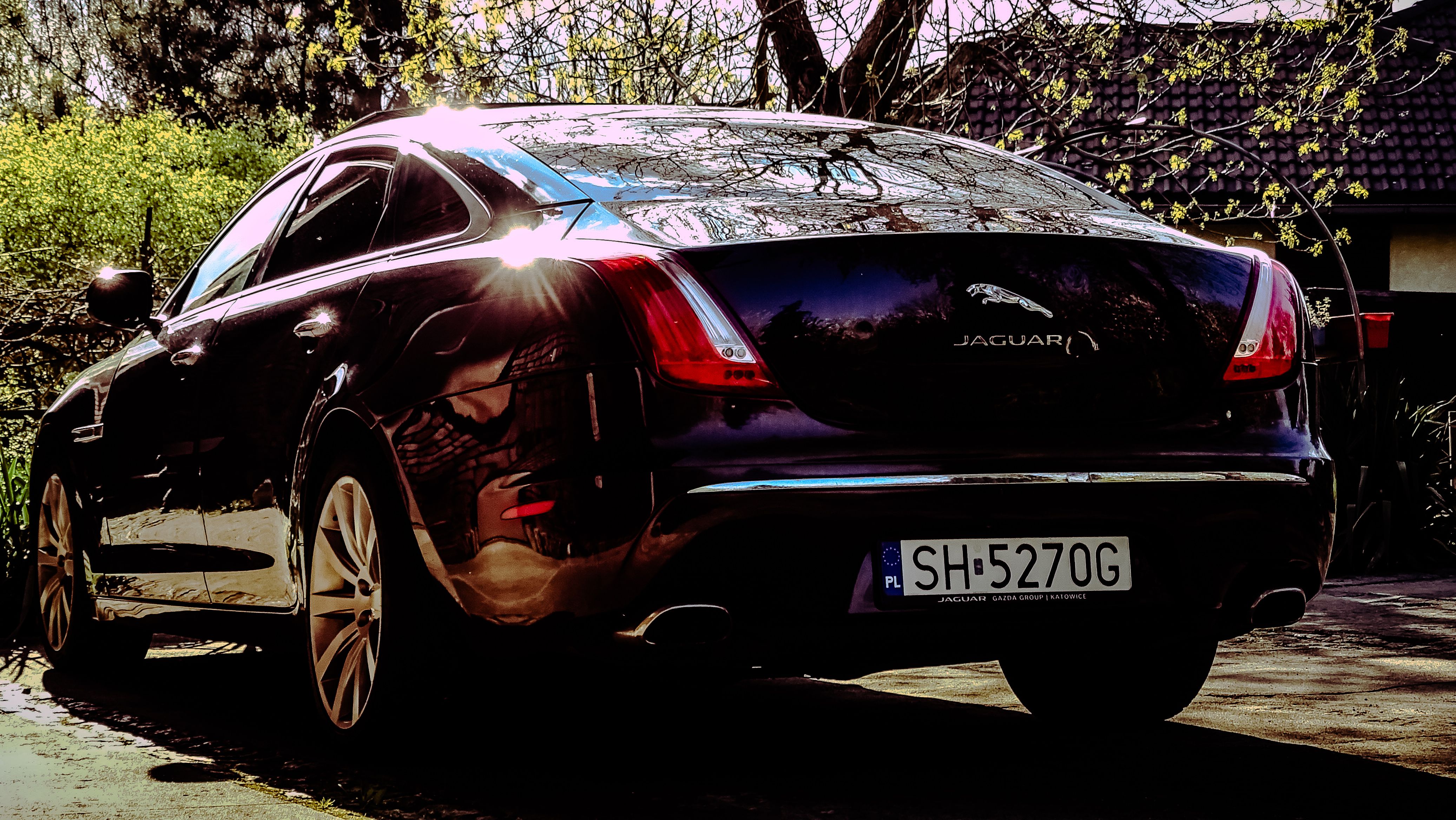 Jaguar XJ
