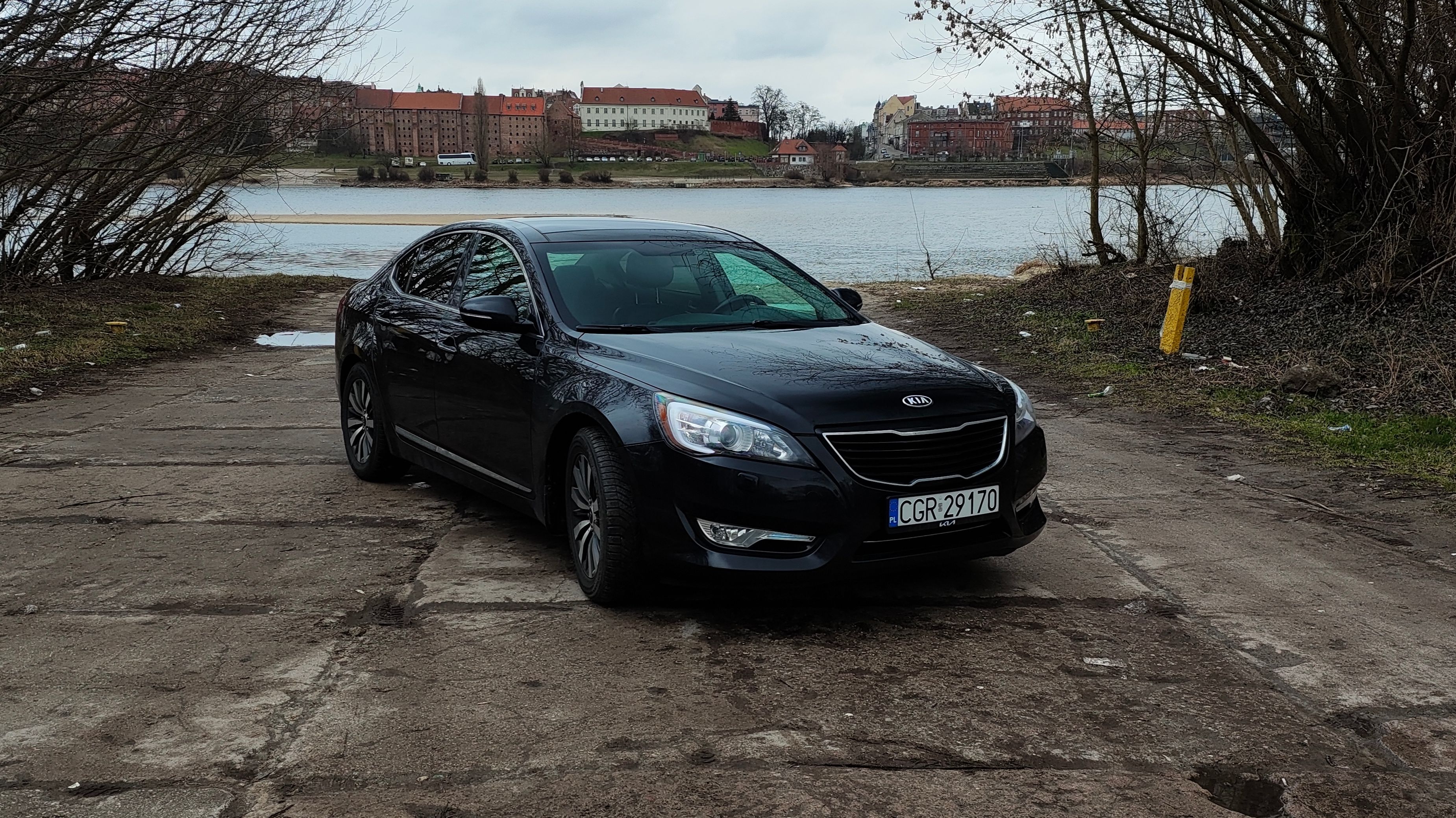 Kia Cadenza