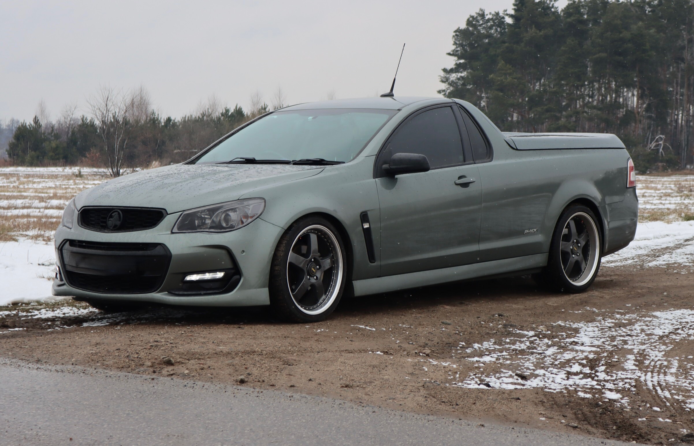 Holden Commodore VF SV6 Black Edition  UTE