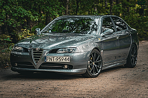 Alfa Romeo 166