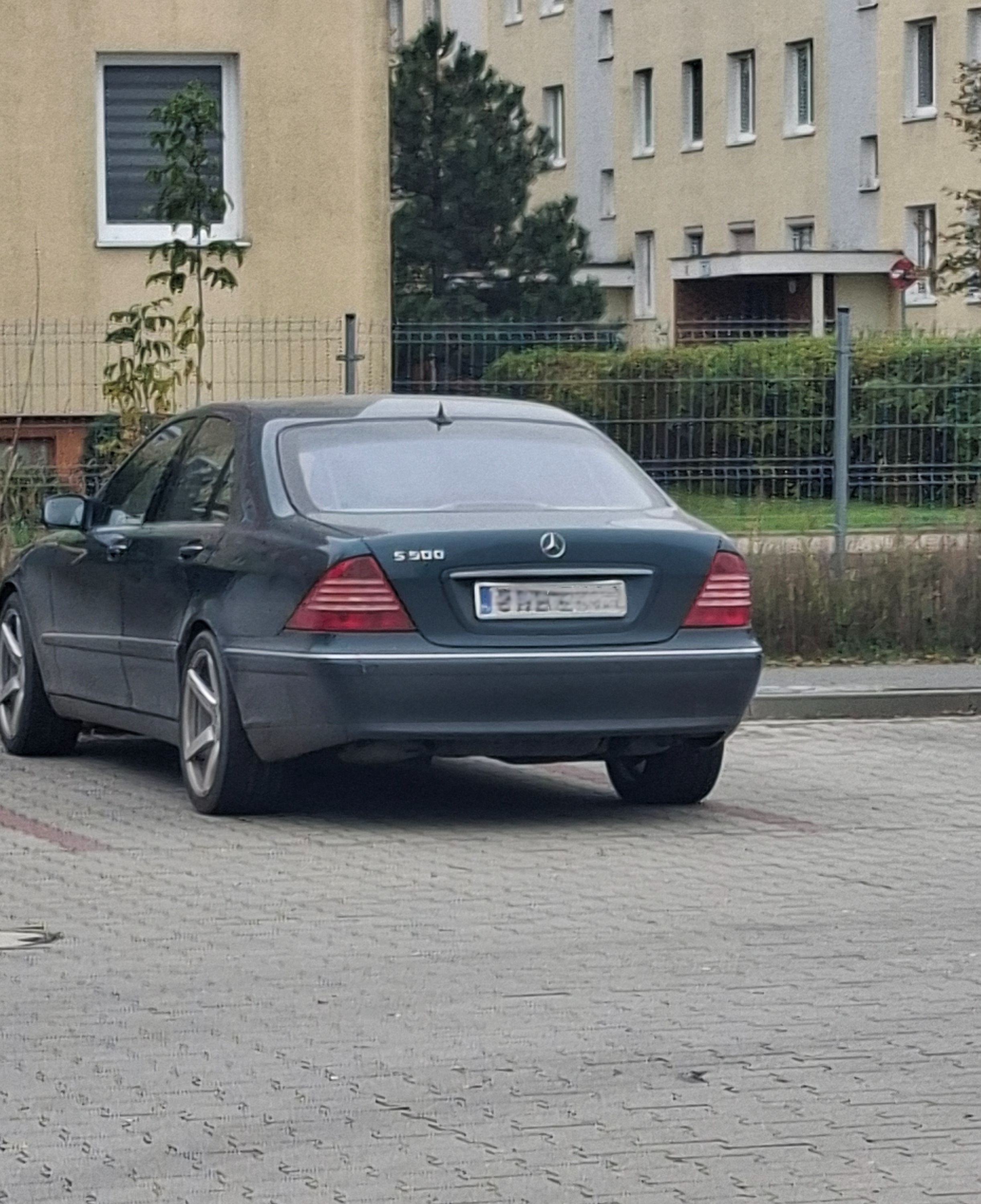 Mercedes-Benz S-Klasa