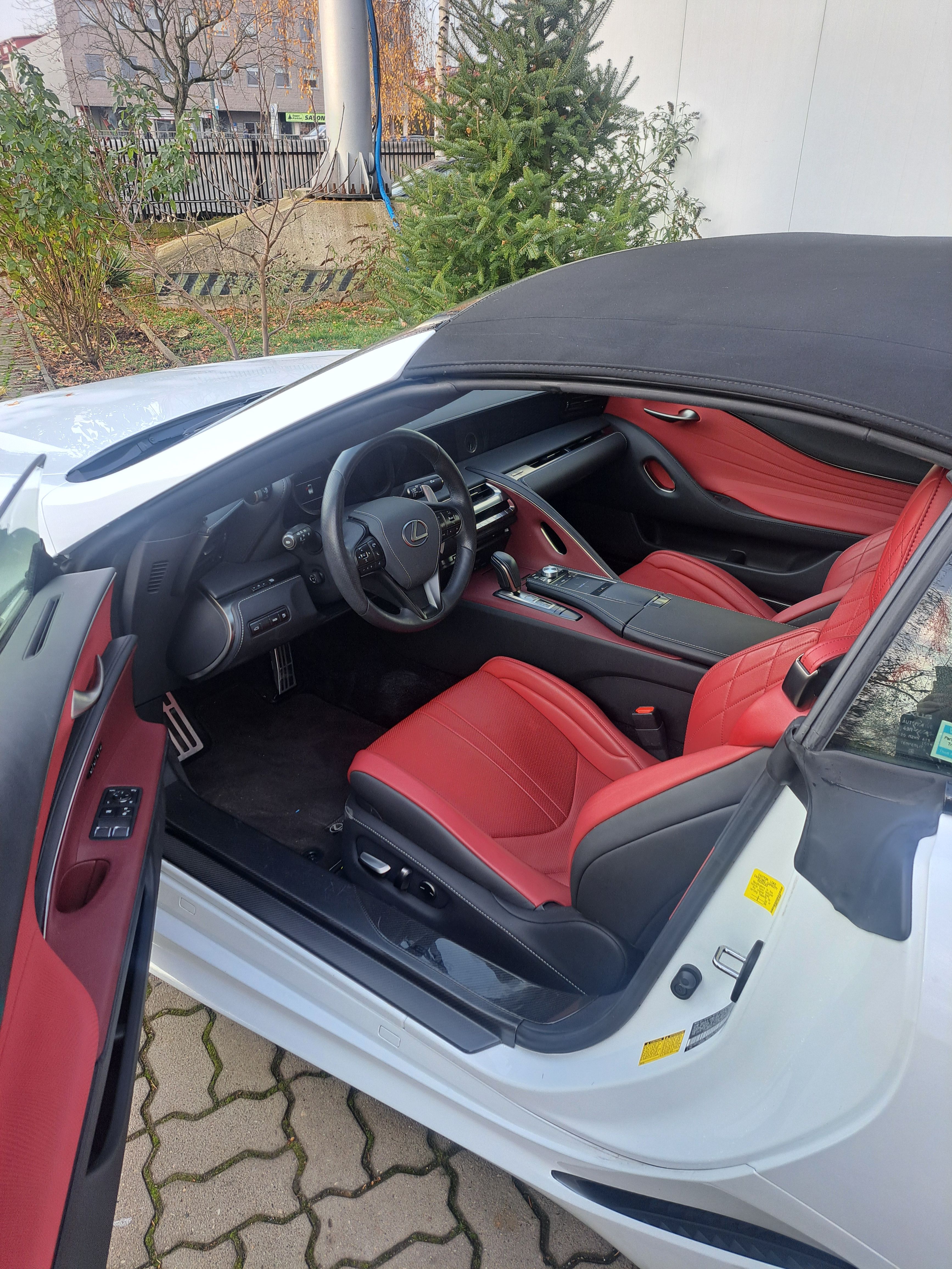 Lexus LC