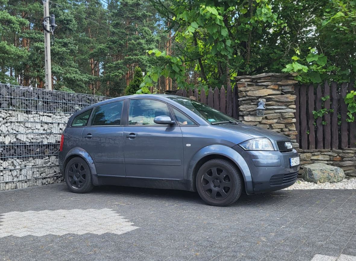 Audi A2