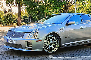 Cadillac STS-V