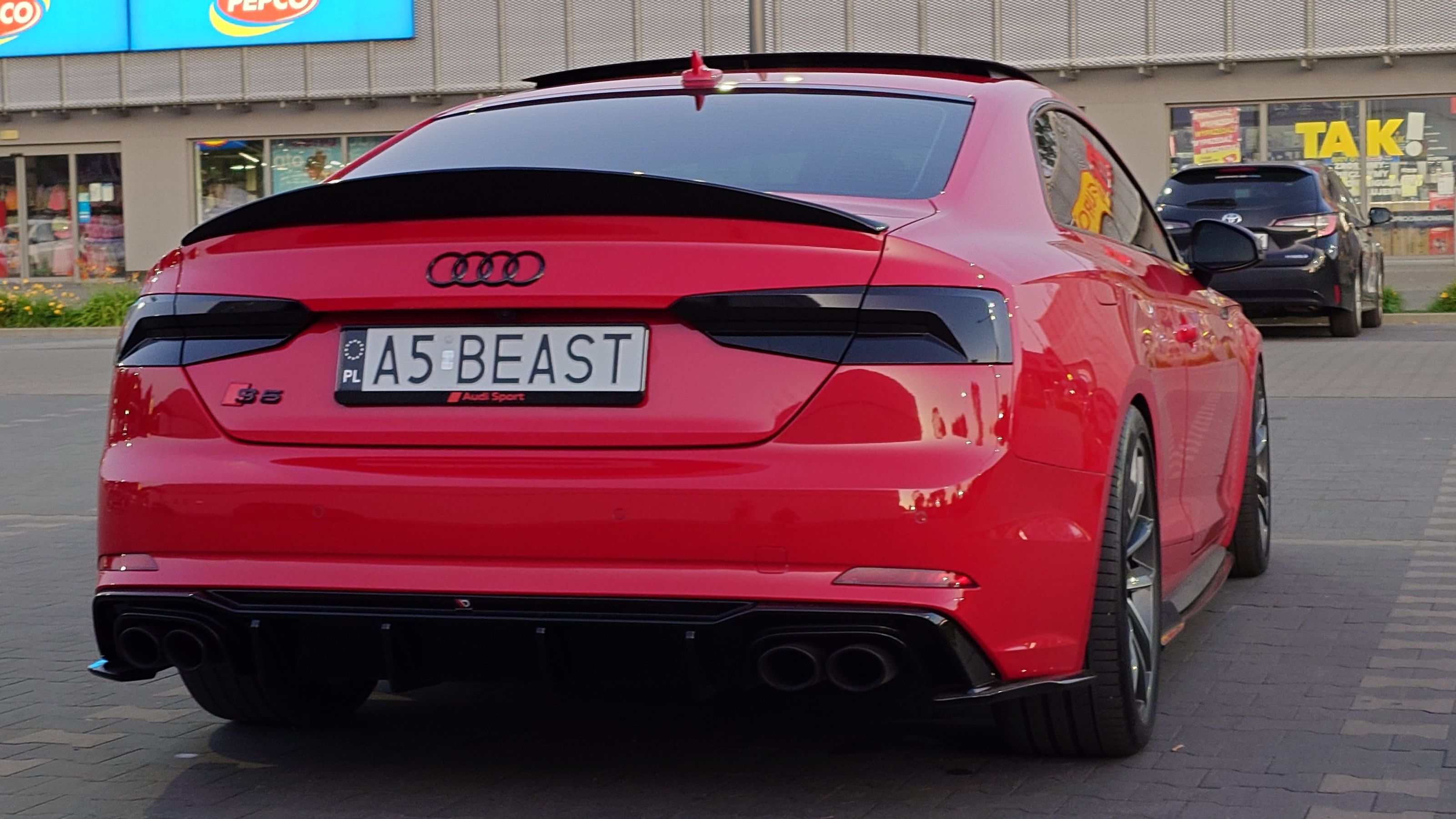 Audi S5