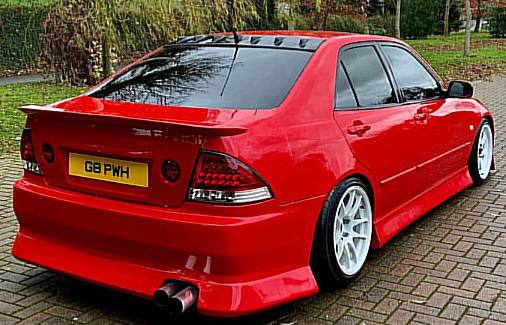 Lexus IS